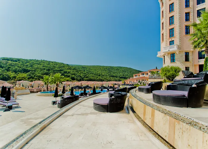 Elenite Hotels